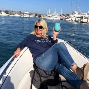 Meet your Posher, Lori